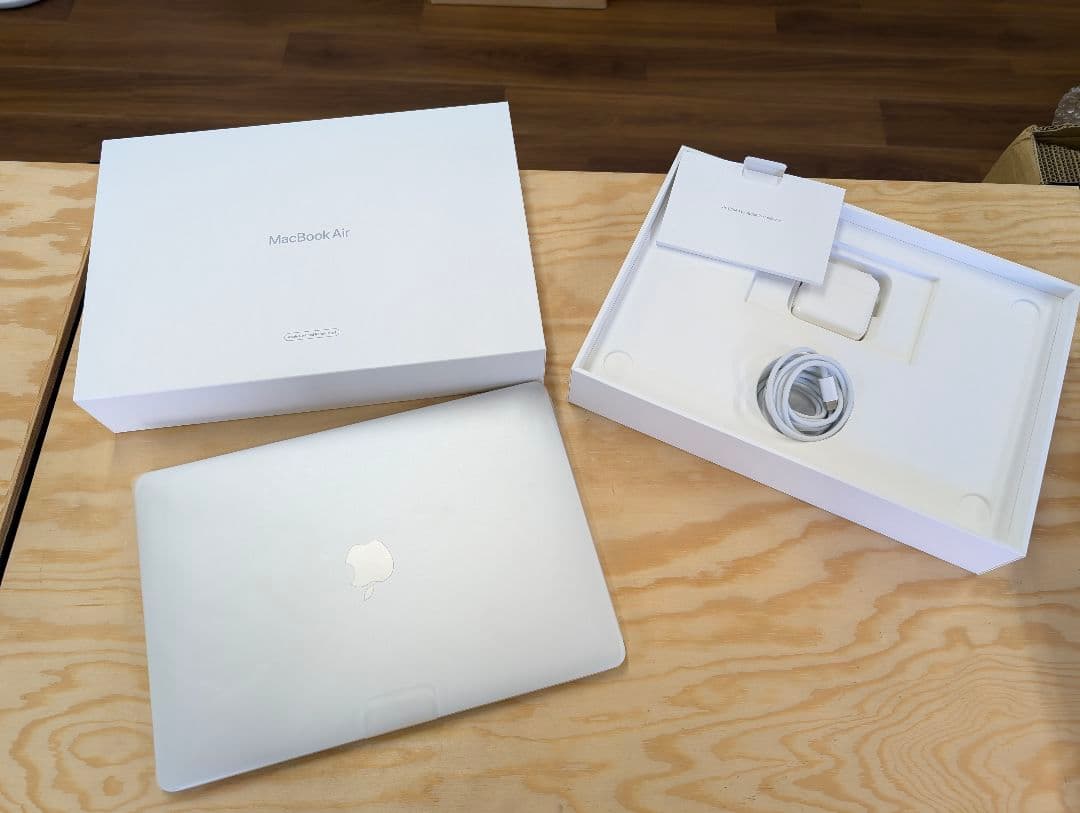 MacBook Air m1 シルバー 充電器付き