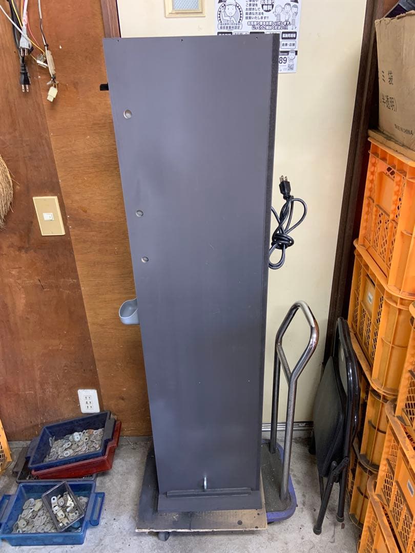 両替機　1000円→100円×10枚　中古架台付　令和6年新札対応　領収書OK