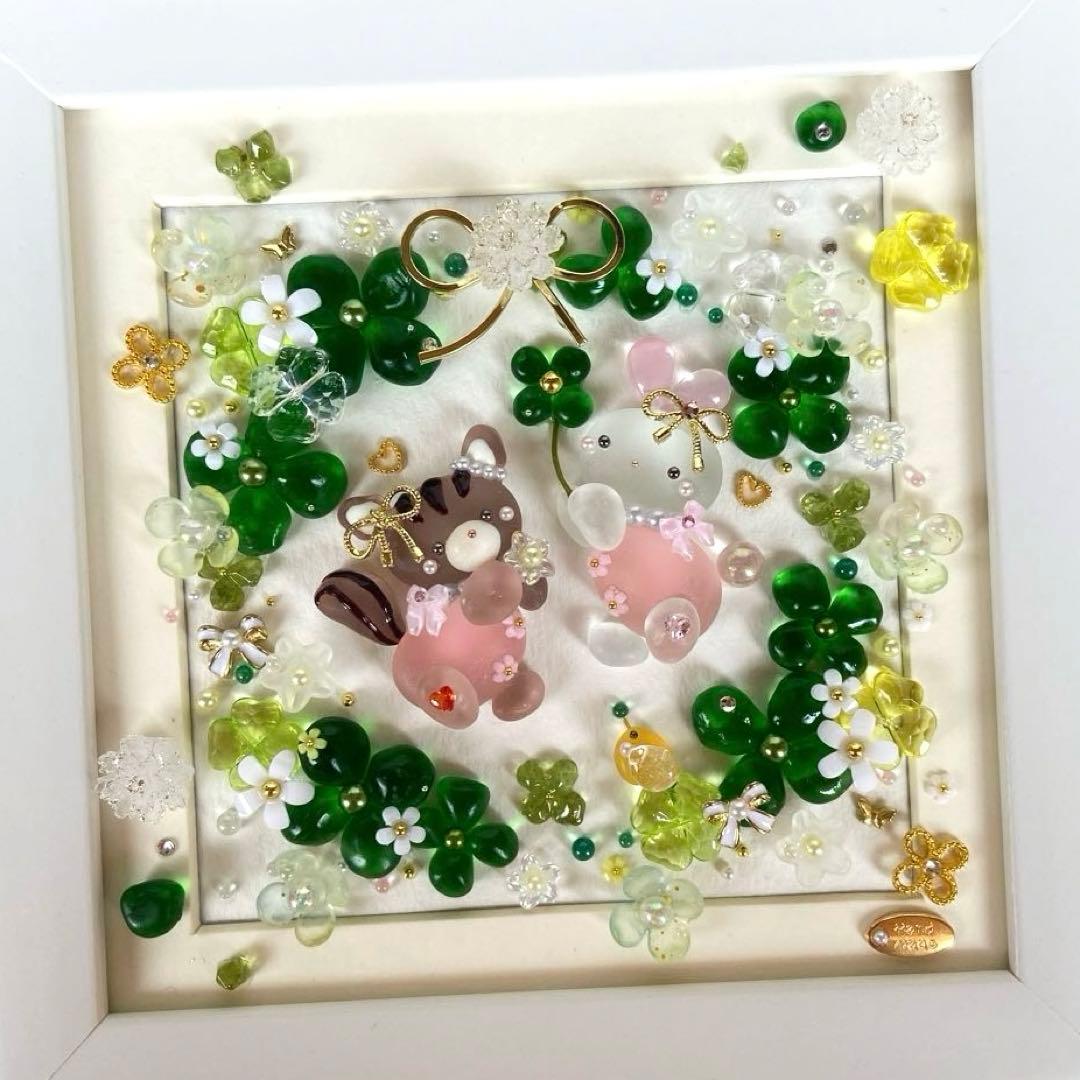 ♡四つ葉のクローバーいっぱいのリース♡リス＆うさぎ シーグラスアート