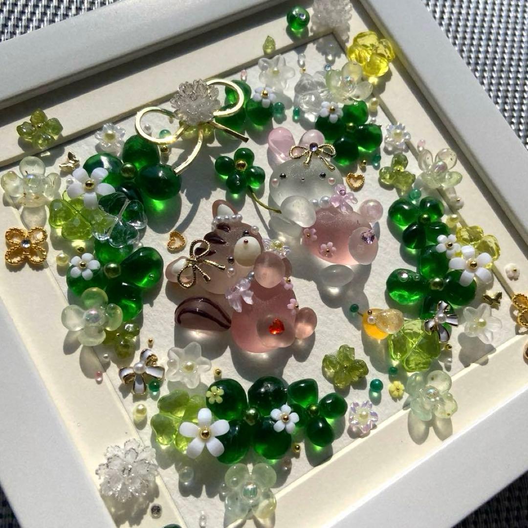 ♡四つ葉のクローバーいっぱいのリース♡リス＆うさぎ シーグラスアート