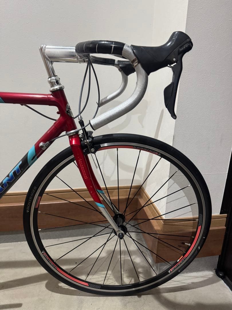 ジャイアント　フルカーボンロードバイク