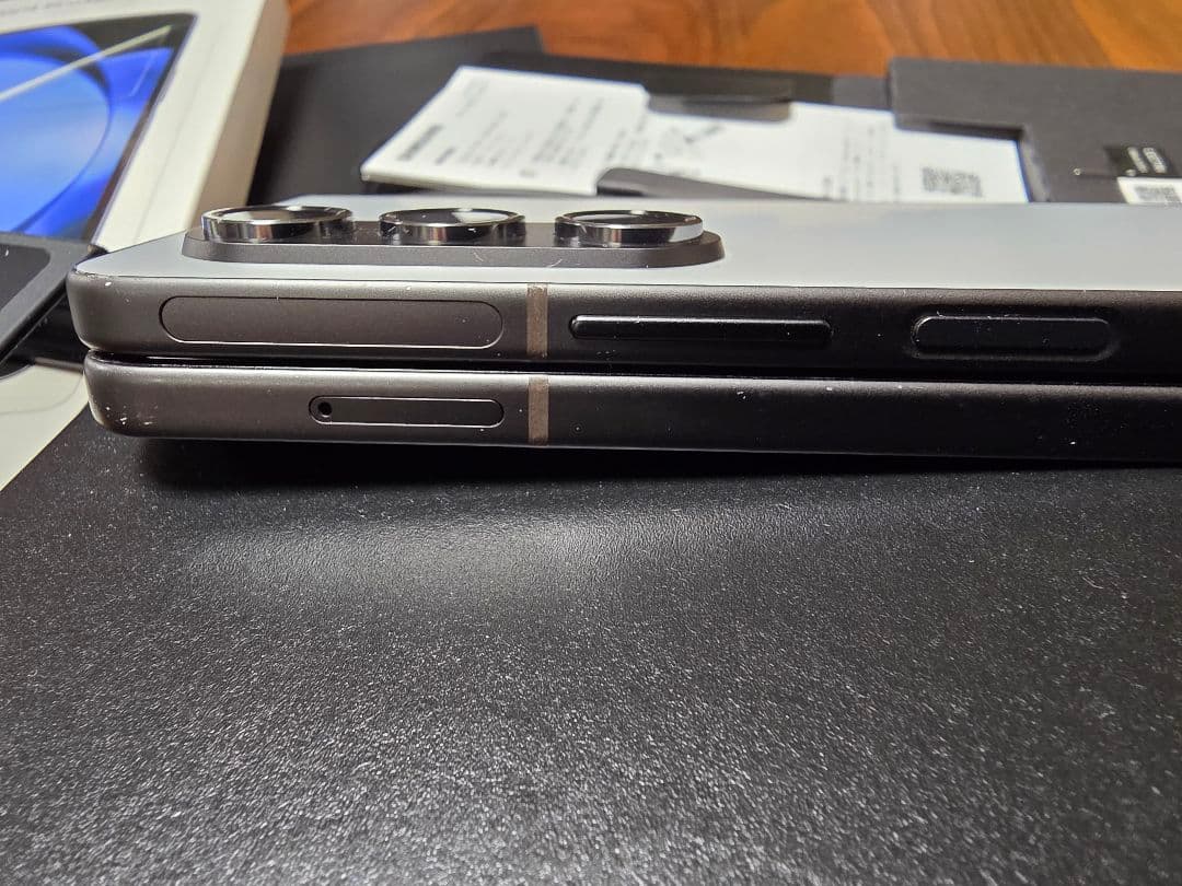 SAMSUNG Galaxy Z Fold 5 直販1TBモデル　オマケ付き