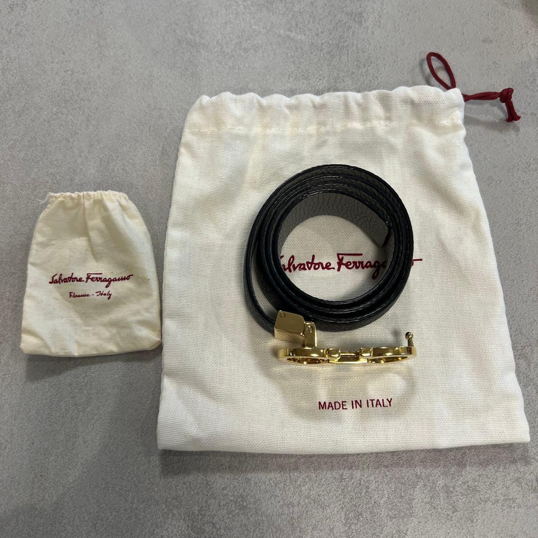 【最終値下げ】フェラガモ　リバーシブルベルト