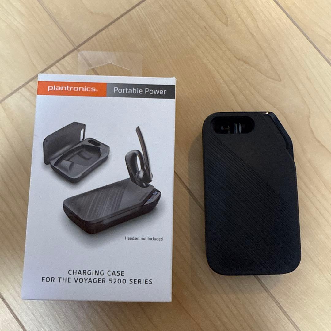 Plantronics Voyager 5200 + 充電ケース
