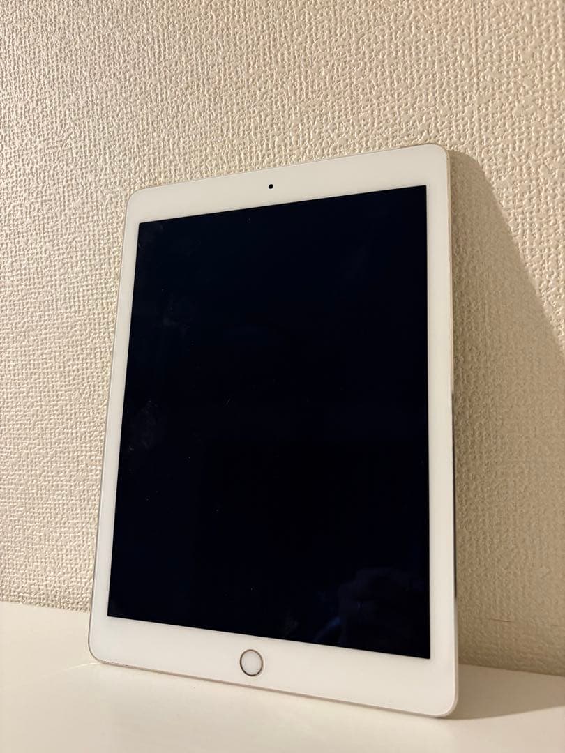 iPad Air2 128GB Wi-Fi+Cellular 本体のみ