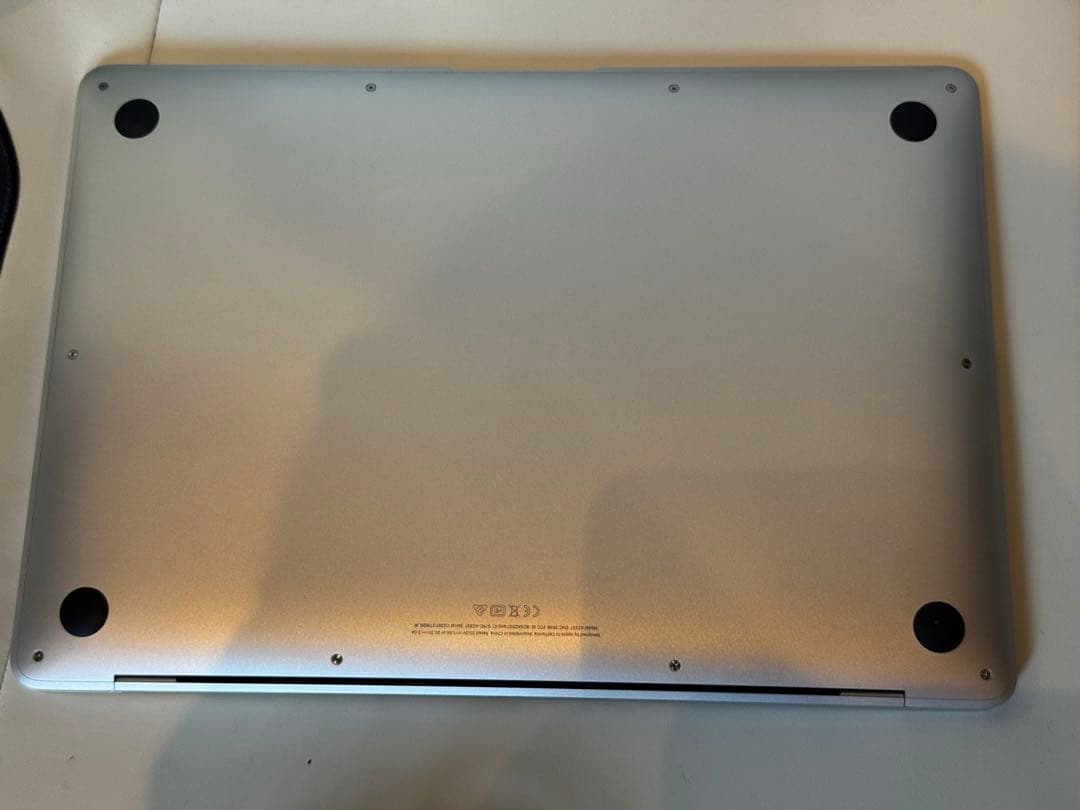 Apple MacBook Air M1 2020 13.3インチ　US