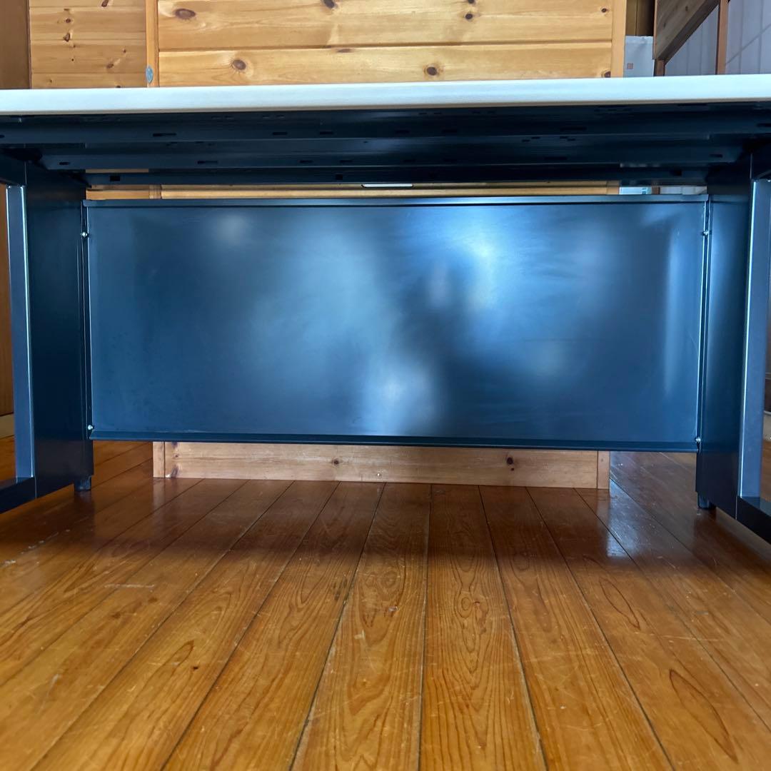 PLUS事務机　￼ J0IA331 RY-T147 WS