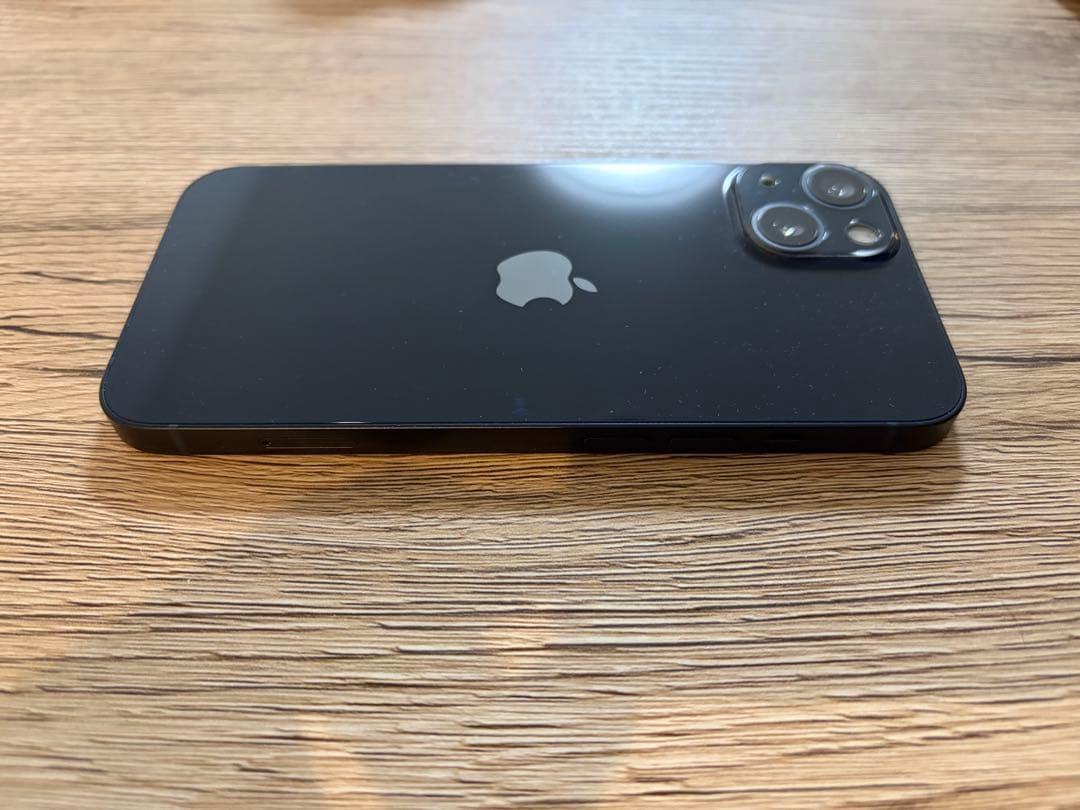 Apple iPhone 13 本体 simフリー