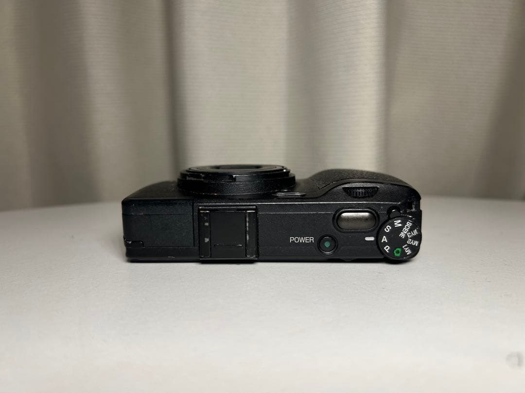 GR DIGITAL Ⅳ （HEADPORTER GR ストラップ付き）