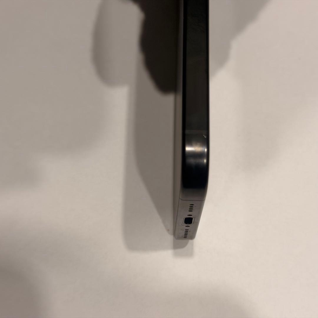 Apple iPhone 16 Pro MAX 512GB バッテリー100%