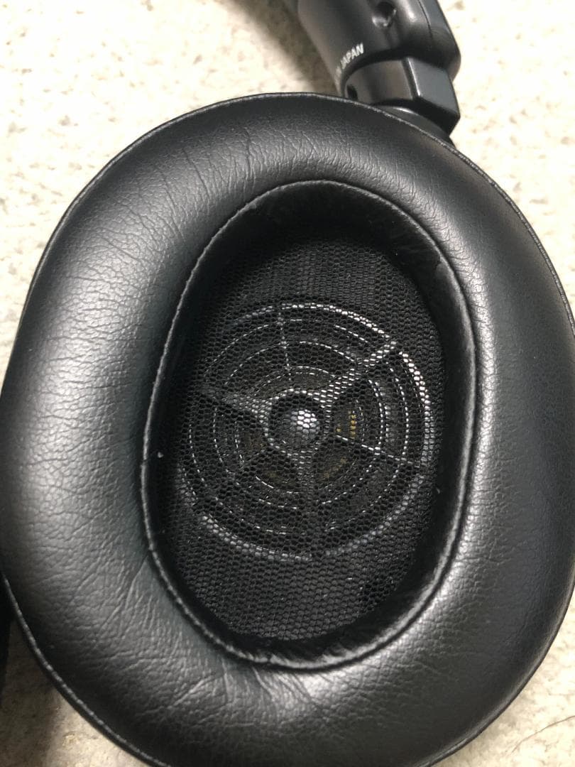 ヘッドホン SONY MDR-M1ST