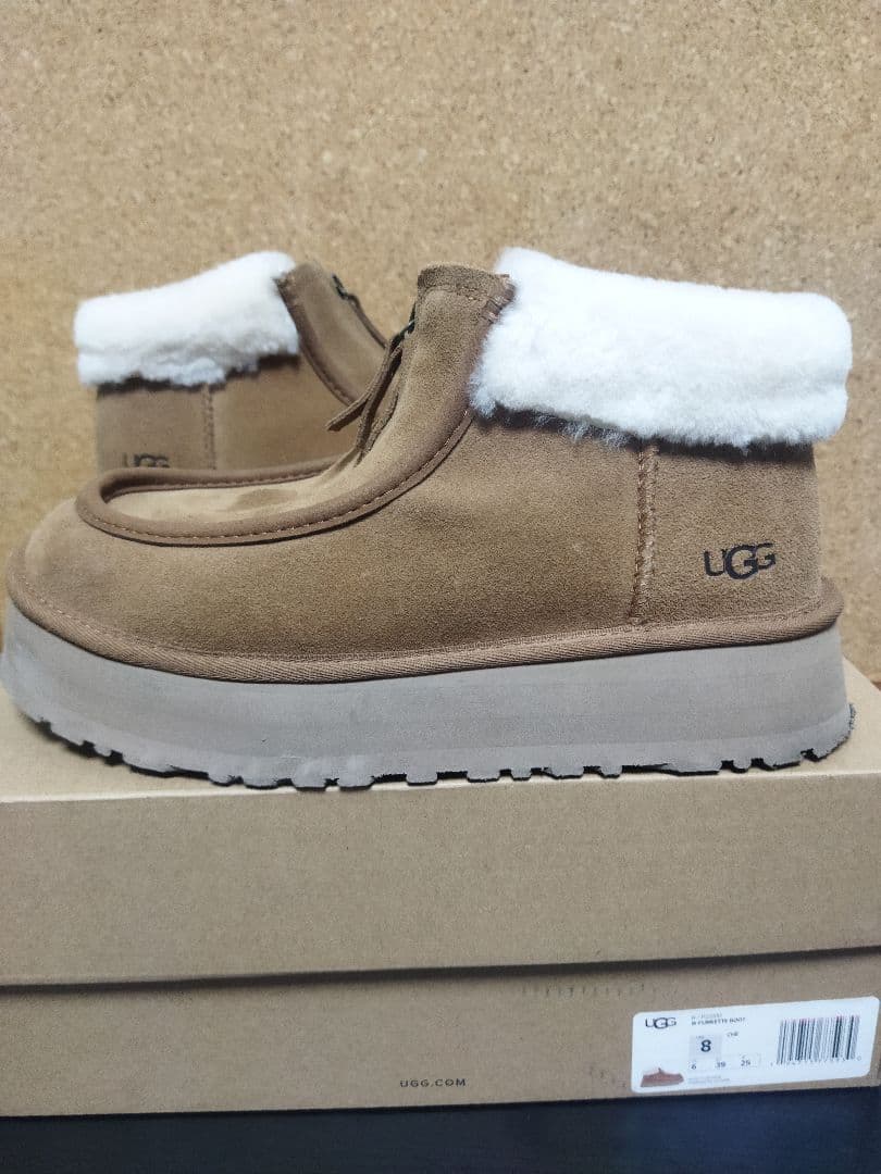 ち*ー様 美品　UGG ファンケットブーツ　FUNKETTE BOOT