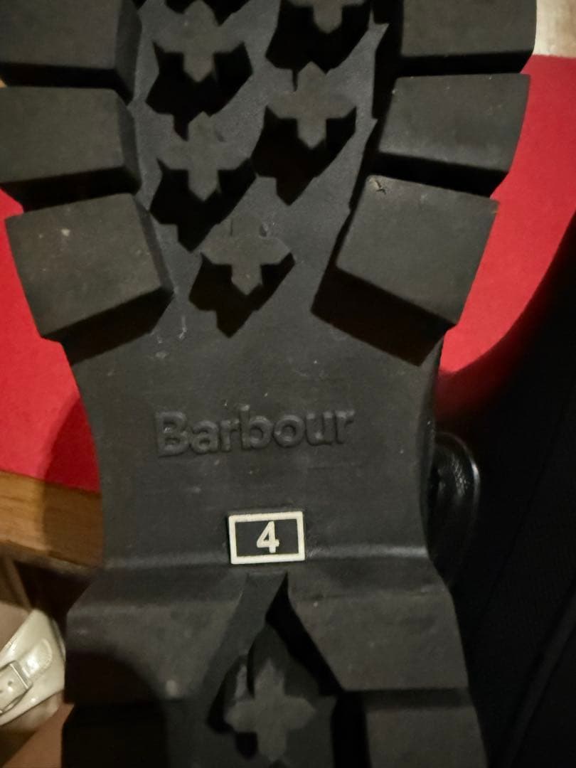 Barbour ブラック サイドゴアレインブーツ