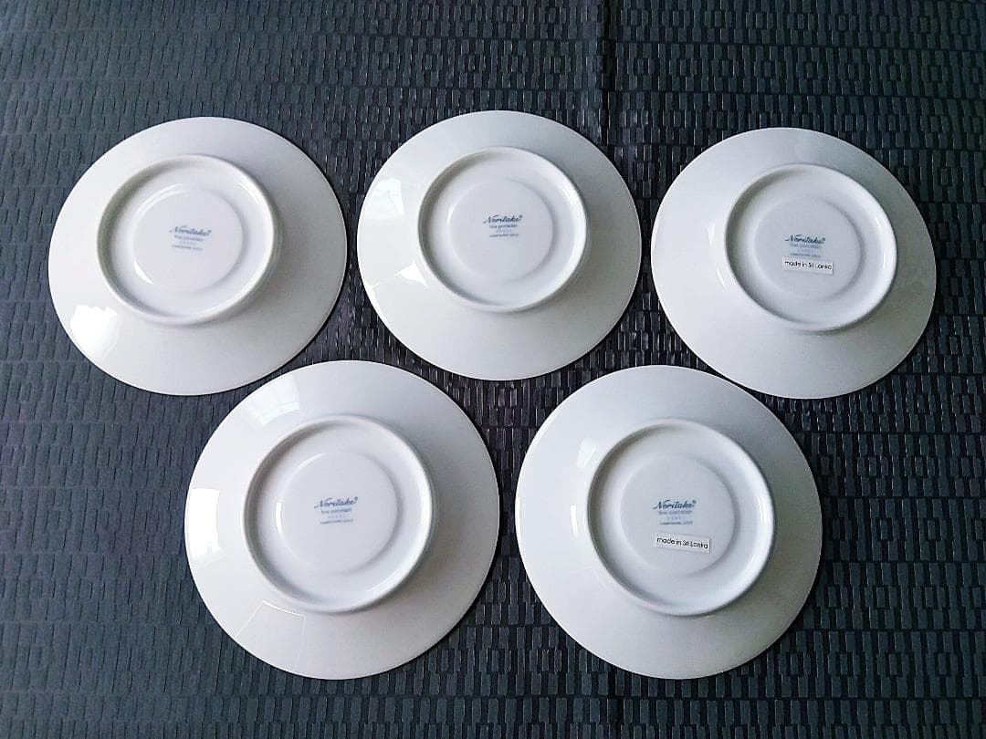 新品　美品　ノリタケ　食器　カップ＆ソーサー　プレート　カトラリー　20点セット