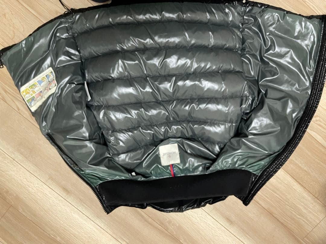 モンクレールダウン サイズ4