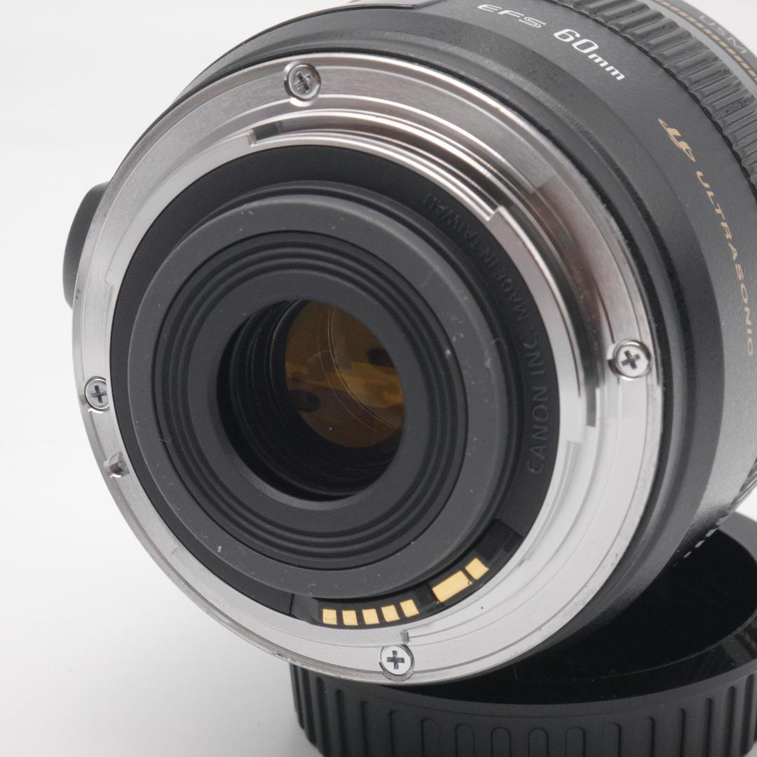 Canon EF-S 60mm F2.8 USM キヤノン