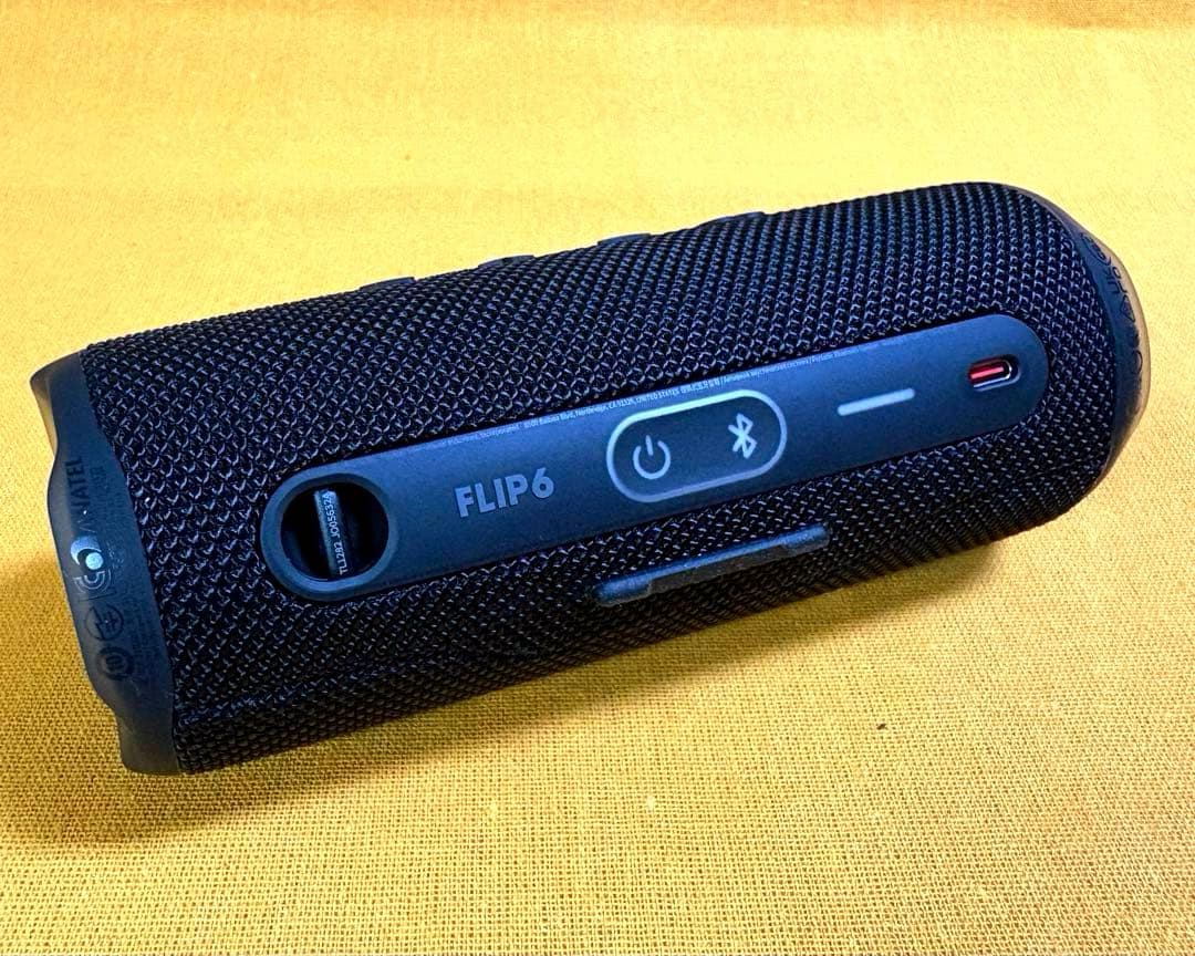 早い者勝ち‼️ JBL FLIP6 Bluetooth スピーカー 屋外でも活躍