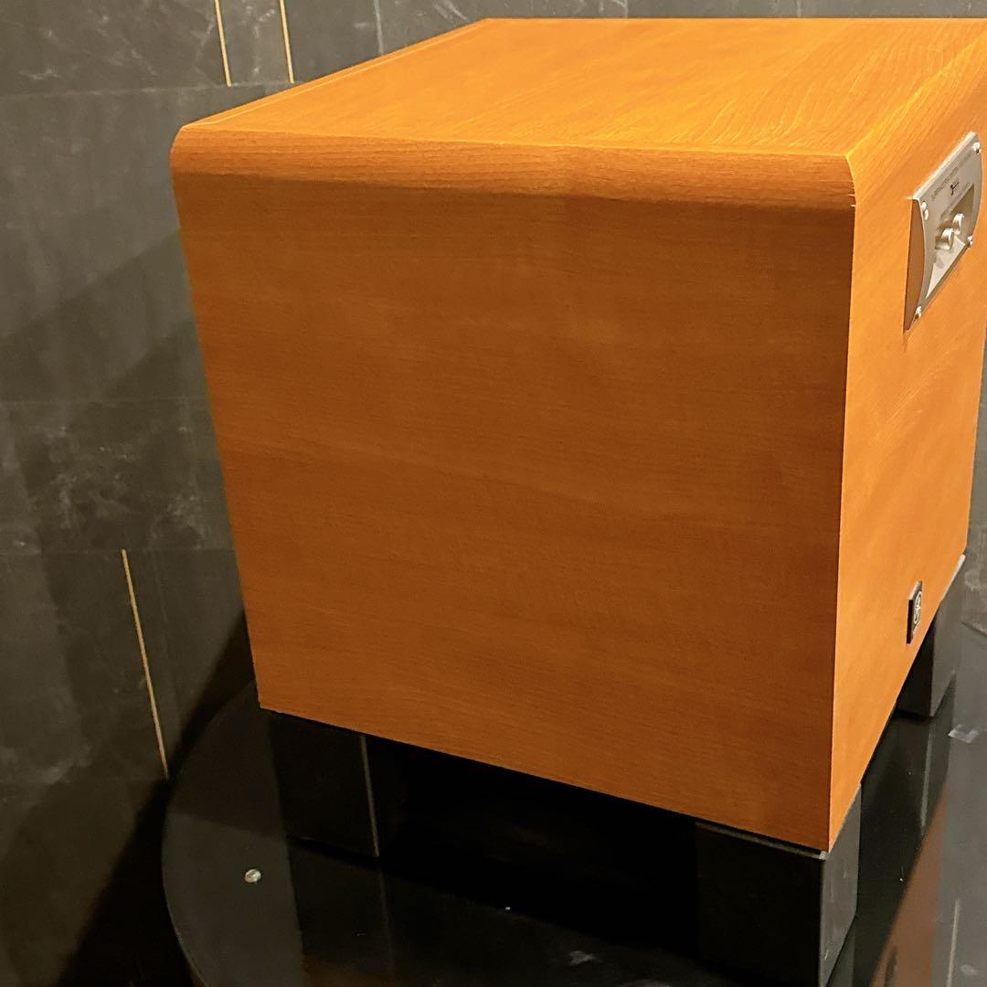 ピンクの猫YAMAHA サブウーファー YST-SW320