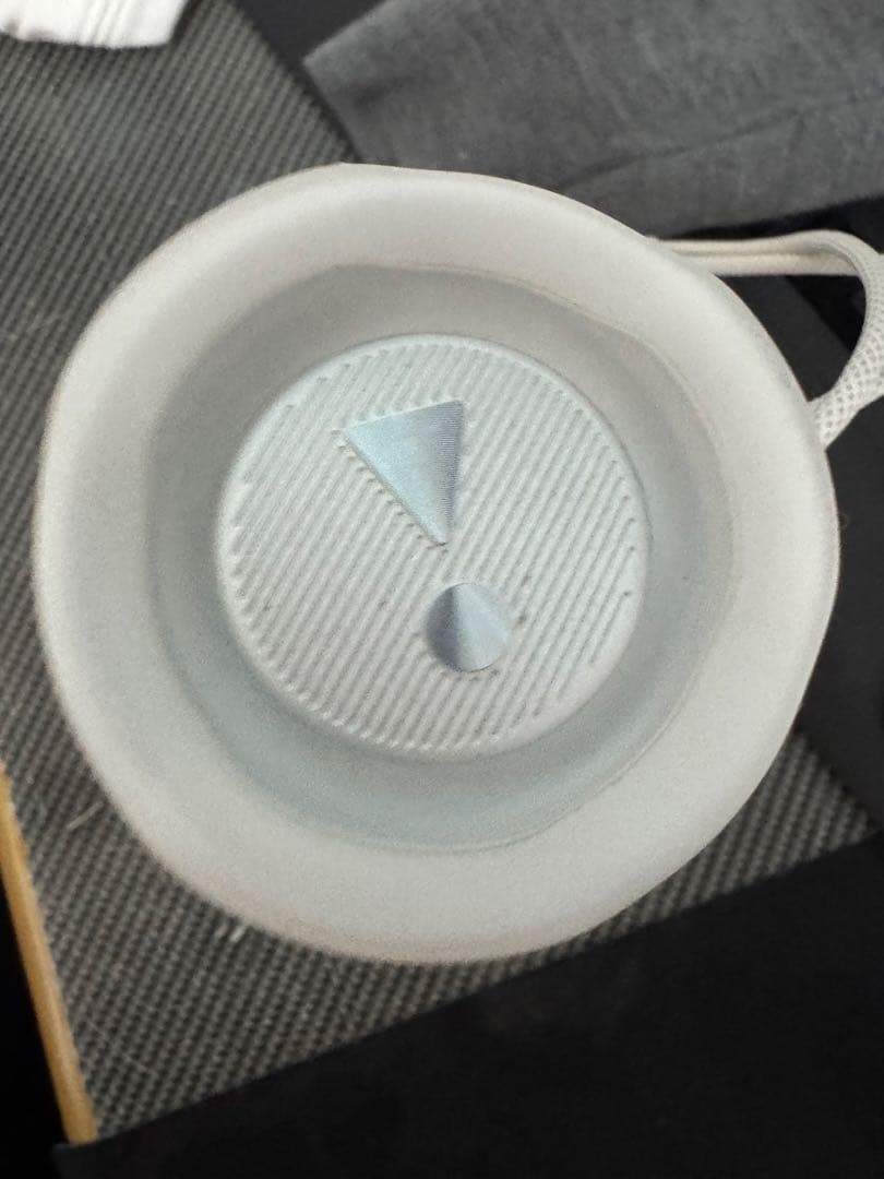 ジャンクJBL Flip 6 ワイヤレススピーカー値引きあり