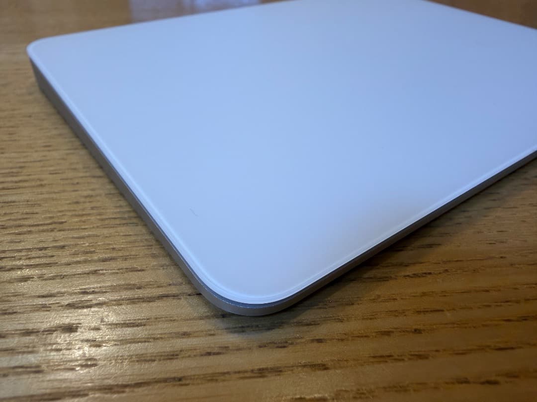 Apple Magic Trackpad 2 A1535 ホワイト ケーブル付き