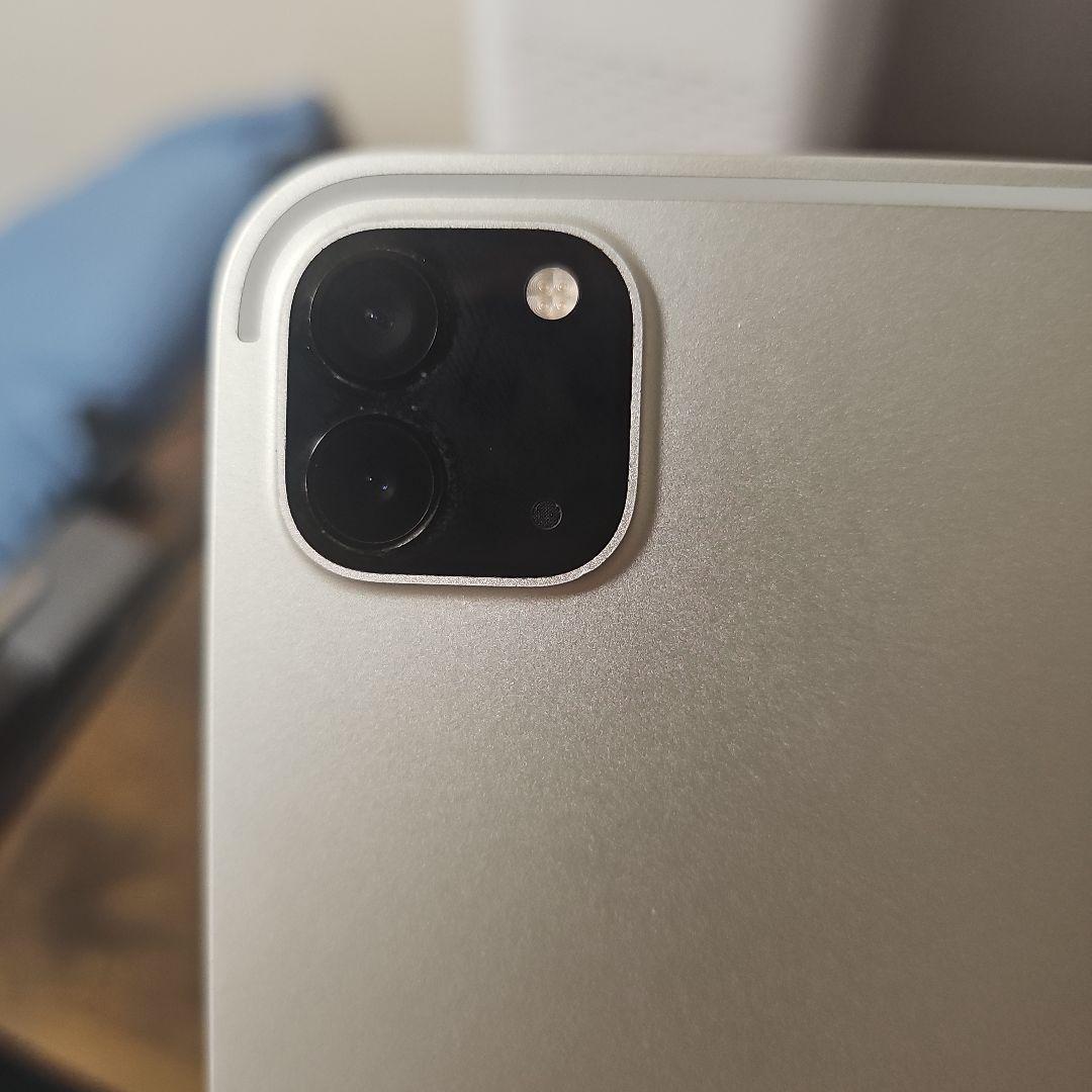 iPad Pro 11インチ 第4世代 シルバー 256GB