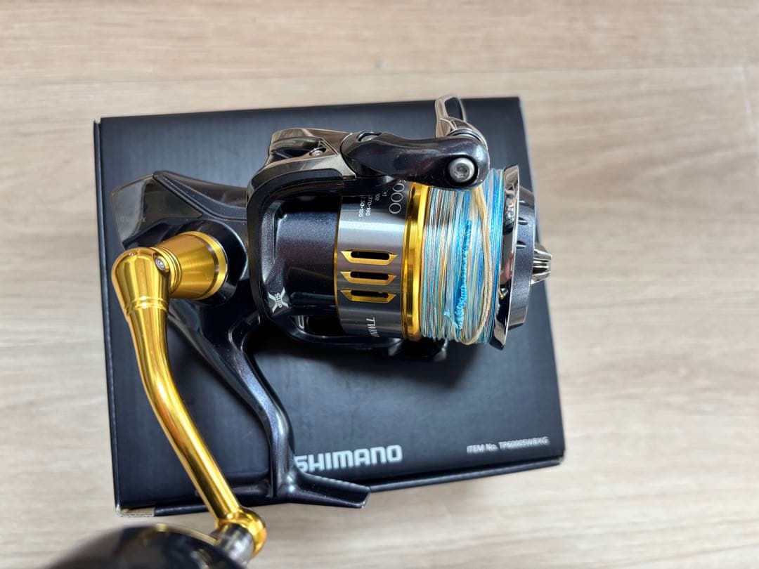 【美品】おまけ付きSHIMANO TWIN POWER sw6000x