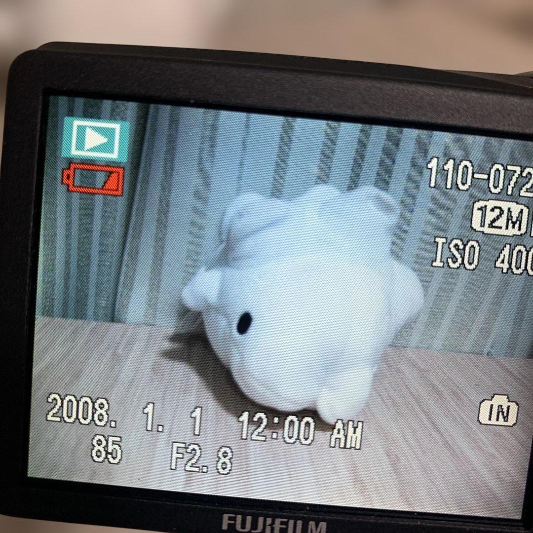 デジタルカメラ FinePix F50fd