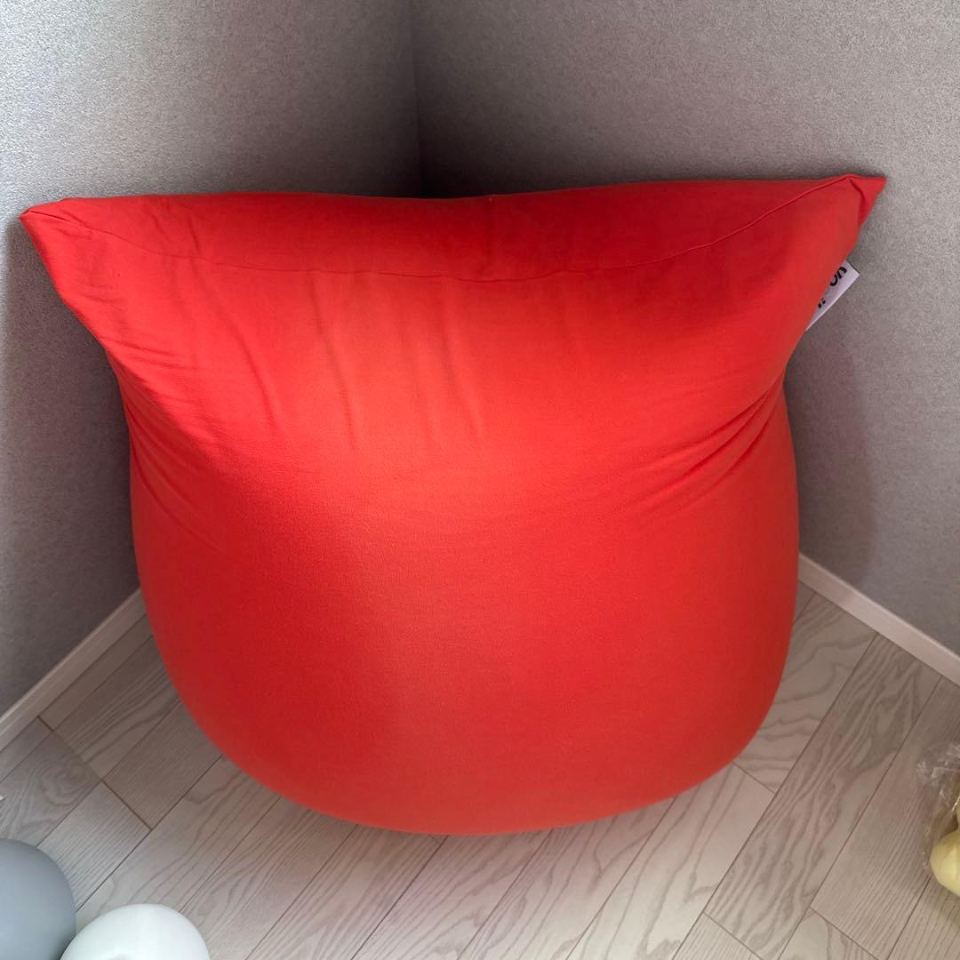 U字型ビーズクッション オレンジとクリーム色