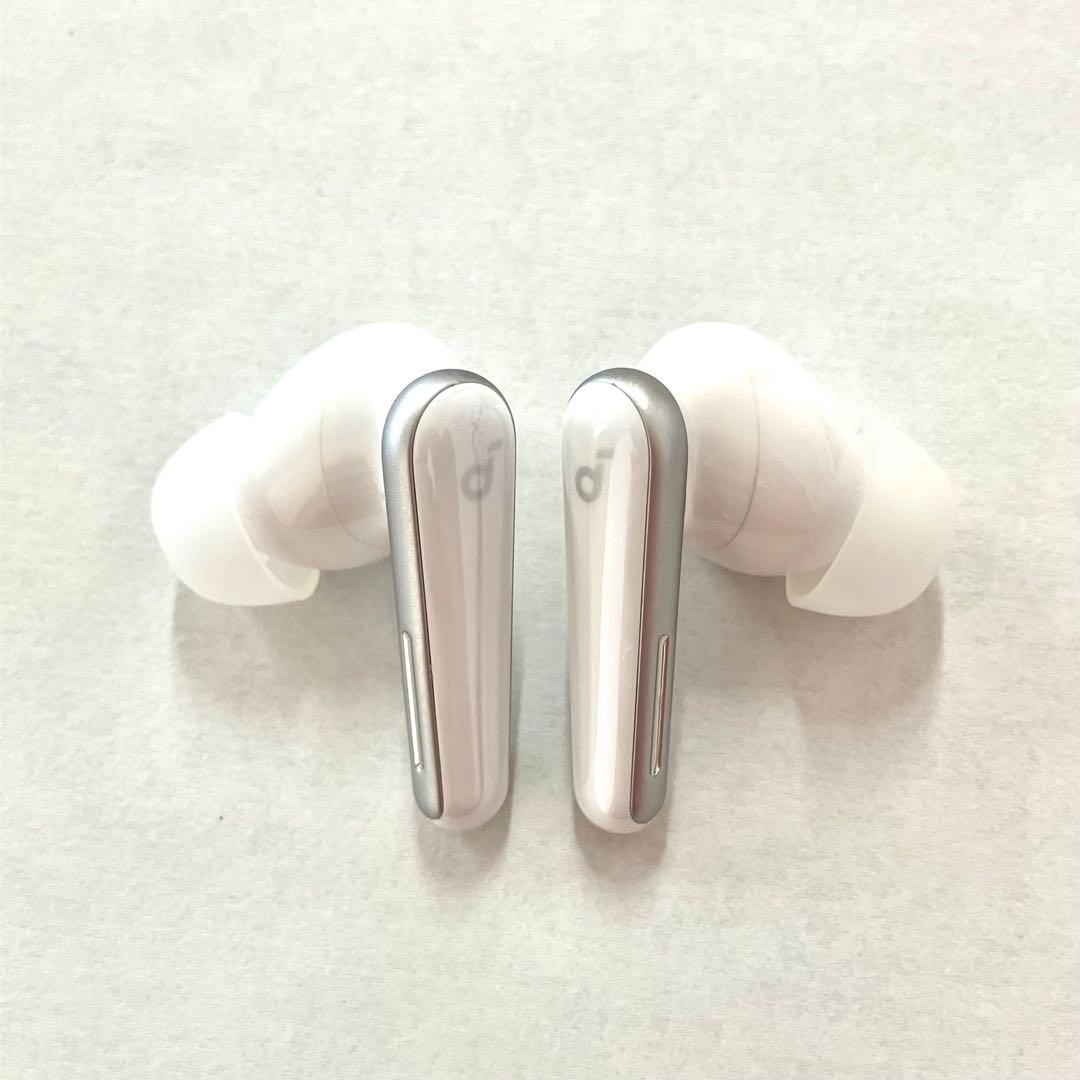 【美品】Anker Soundcore Liberty 5 ホワイト