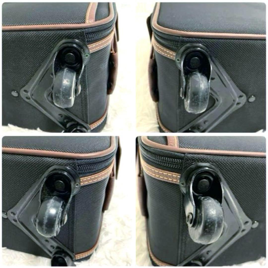 EZ-SWANY　スワニー　小型キャリーケース　4輪　機内持ち込み可　レザー使用