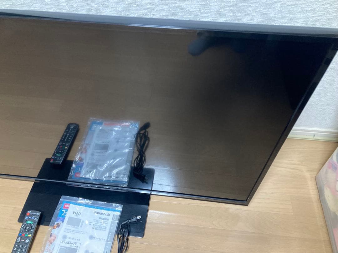 愛知県手渡し限定　パナソニック50型テレビ　ビエラ2013年TH-50A300