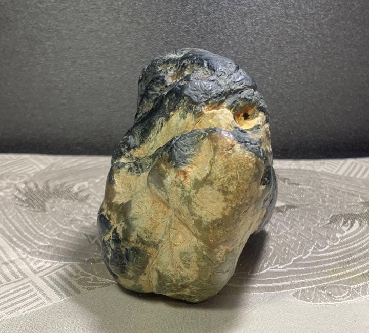 認定識別コードNo. ijs00001089  1.52kg ニホンシンギョク