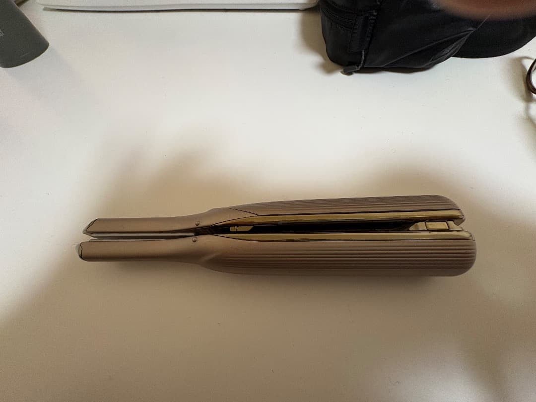 リファ ミニアイロン シャンパンゴールド