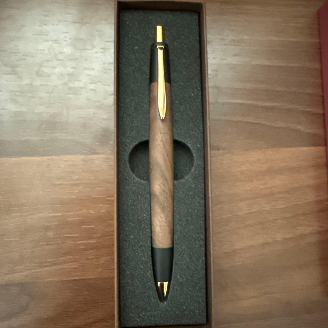 ボナンペン　クラロウォルナット真鍮金具