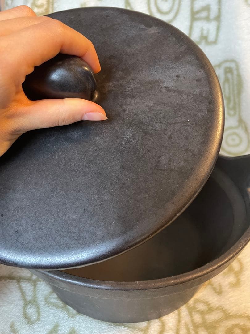 【瀬戸物】珍しいぞうさん鍋(25cm)