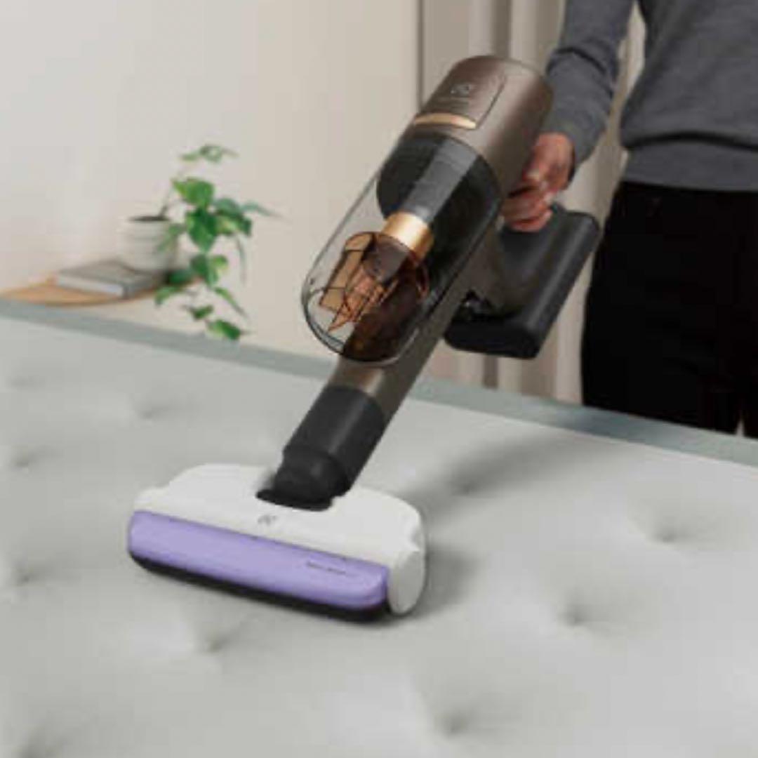 【新品未使用】エレクトロラックス サイクロン式 EFP91835