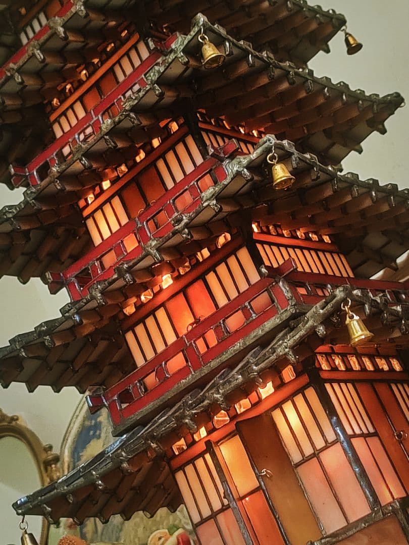 【圧巻 ☆ 世界唯一・一級品】ステンドグラス五重塔　美術工芸品　ビンテージランプ