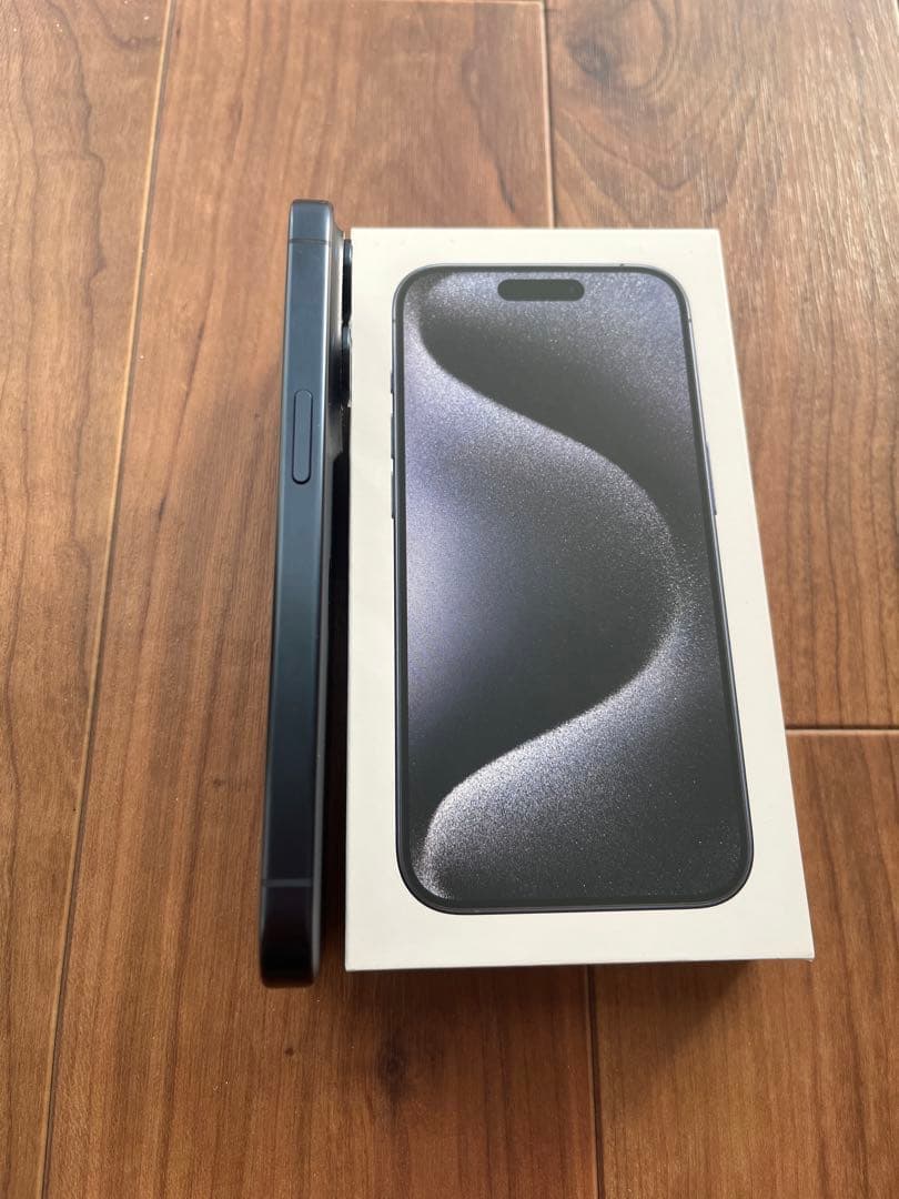 極美品⭐️iPhone 15 Pro 256GB ブルーチタニウム