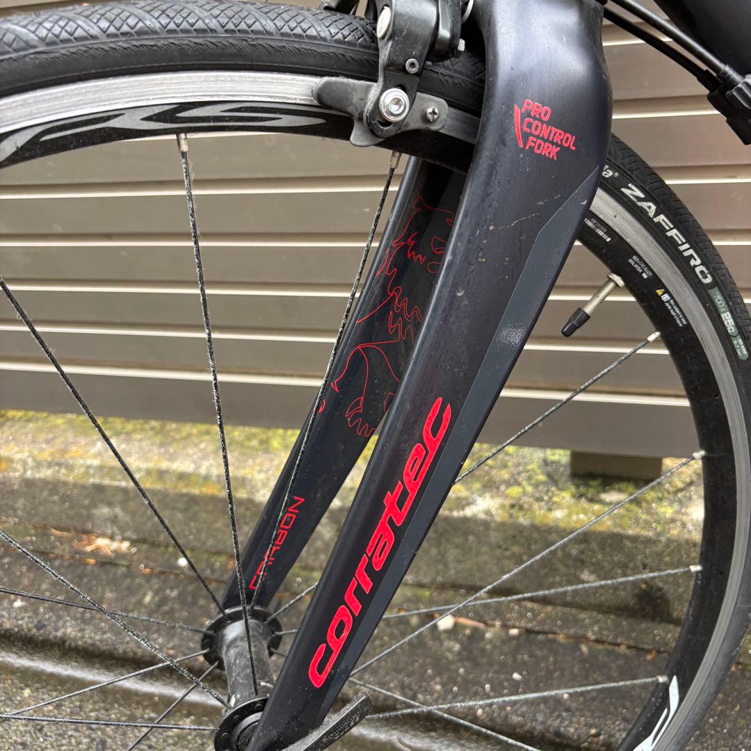 ロードバイク 現行 コラテック DOLOMITI 54 ヘルメット 空気入れ