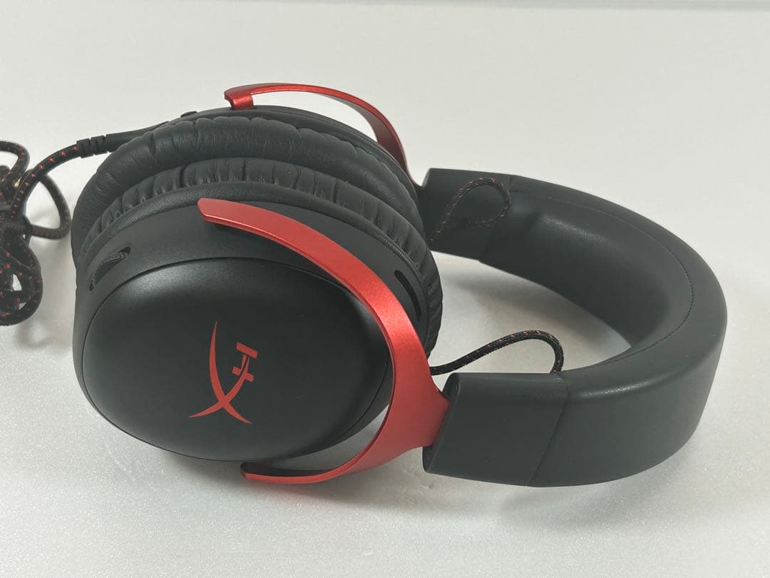 HyperX Cloud III  ゲーミングヘッドセット