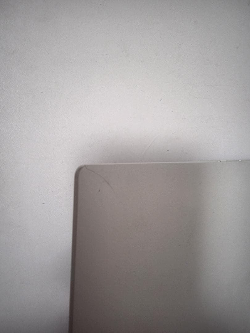 QUADELNO A4（モノクロ版）