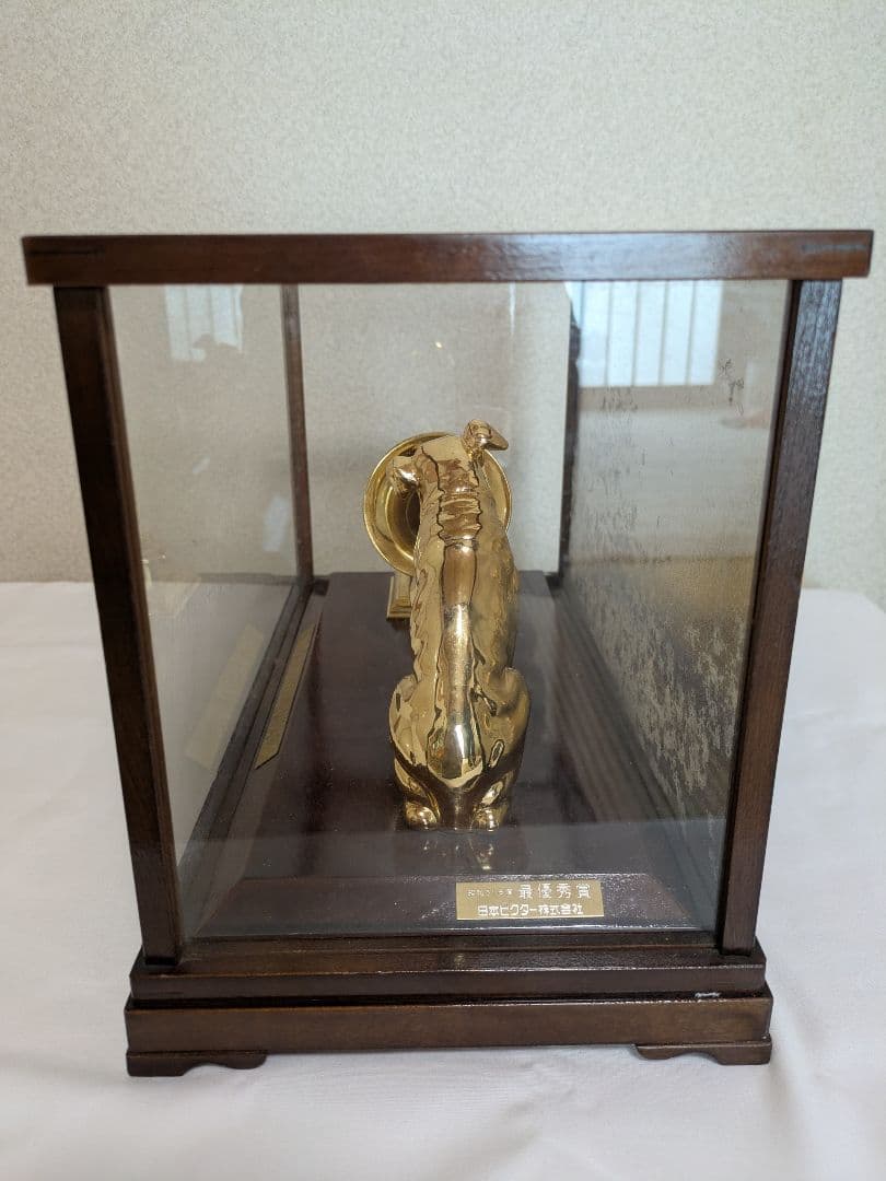 ビクター 犬と蓄音機の置物