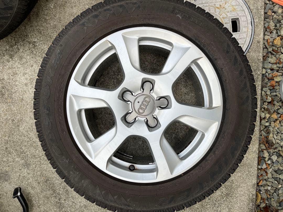 アウディ純正ホイール＆スタッドレスタイヤ4本セット 225/55R16