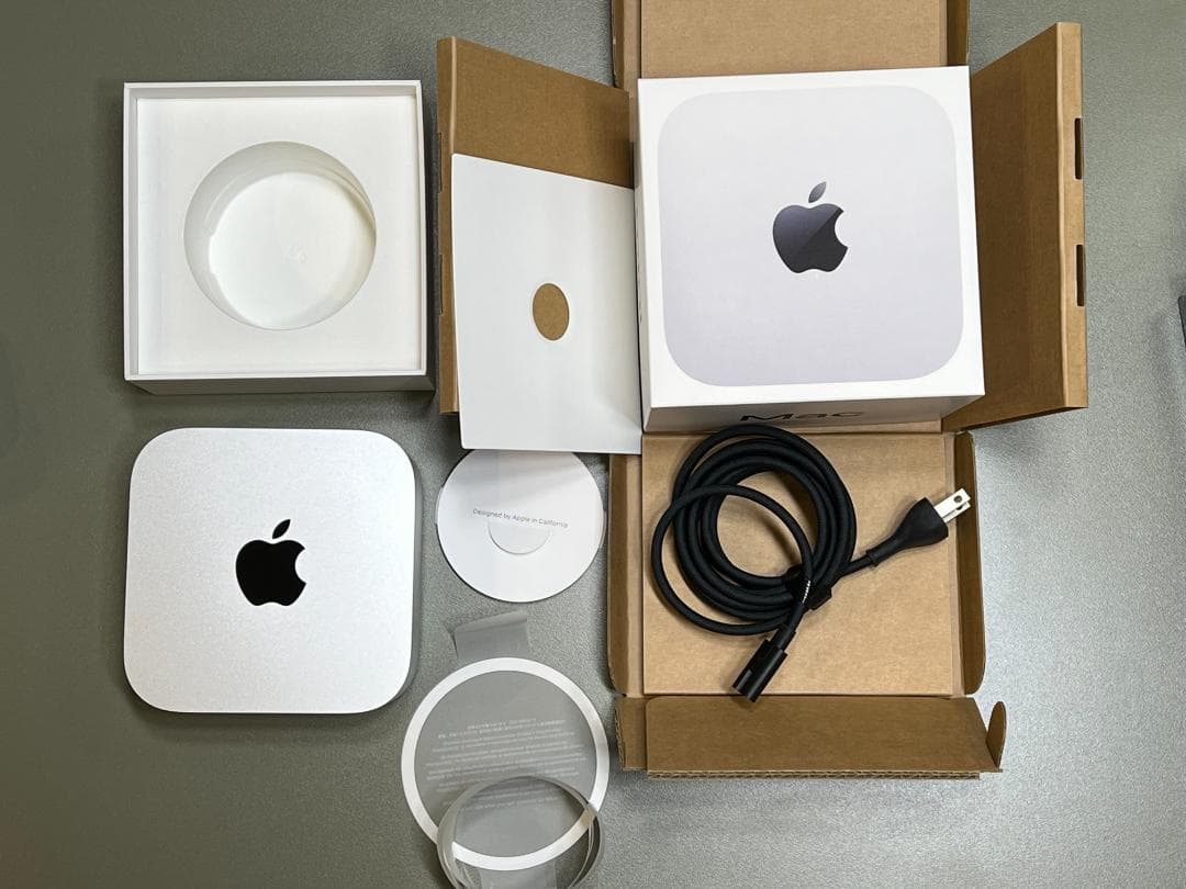 【美品】Mac mini M4　256GB SSD 16GBメモリ【完品】