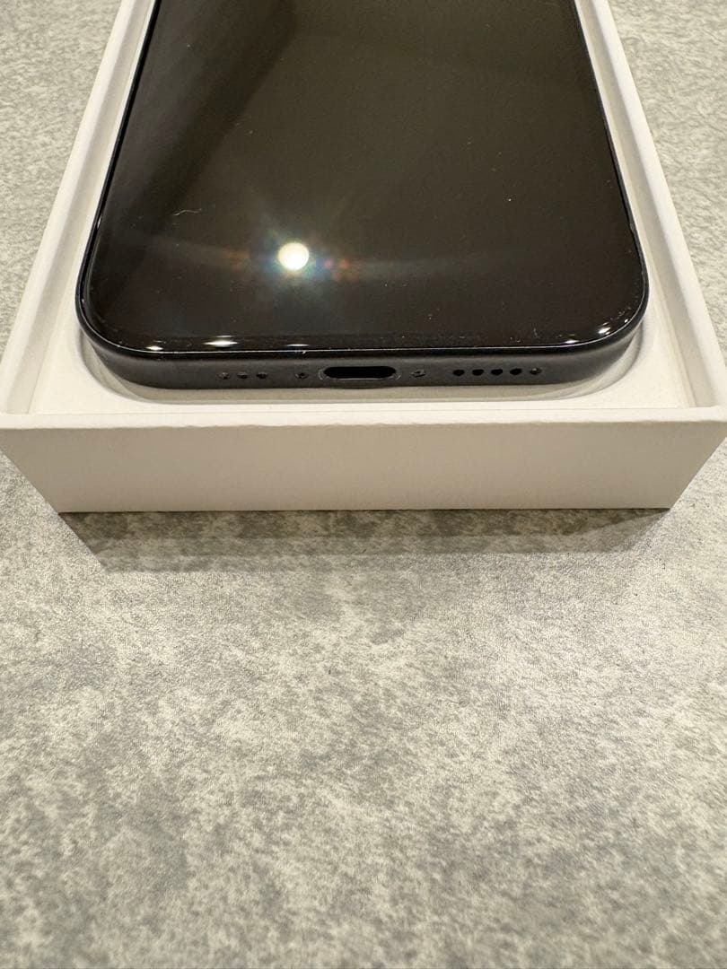 iPhone15 128GB ブラック