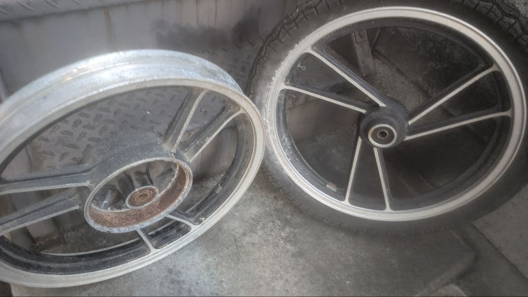 GSX250E 前後ホイール GS400 GSX400E トラザリ ゴキ