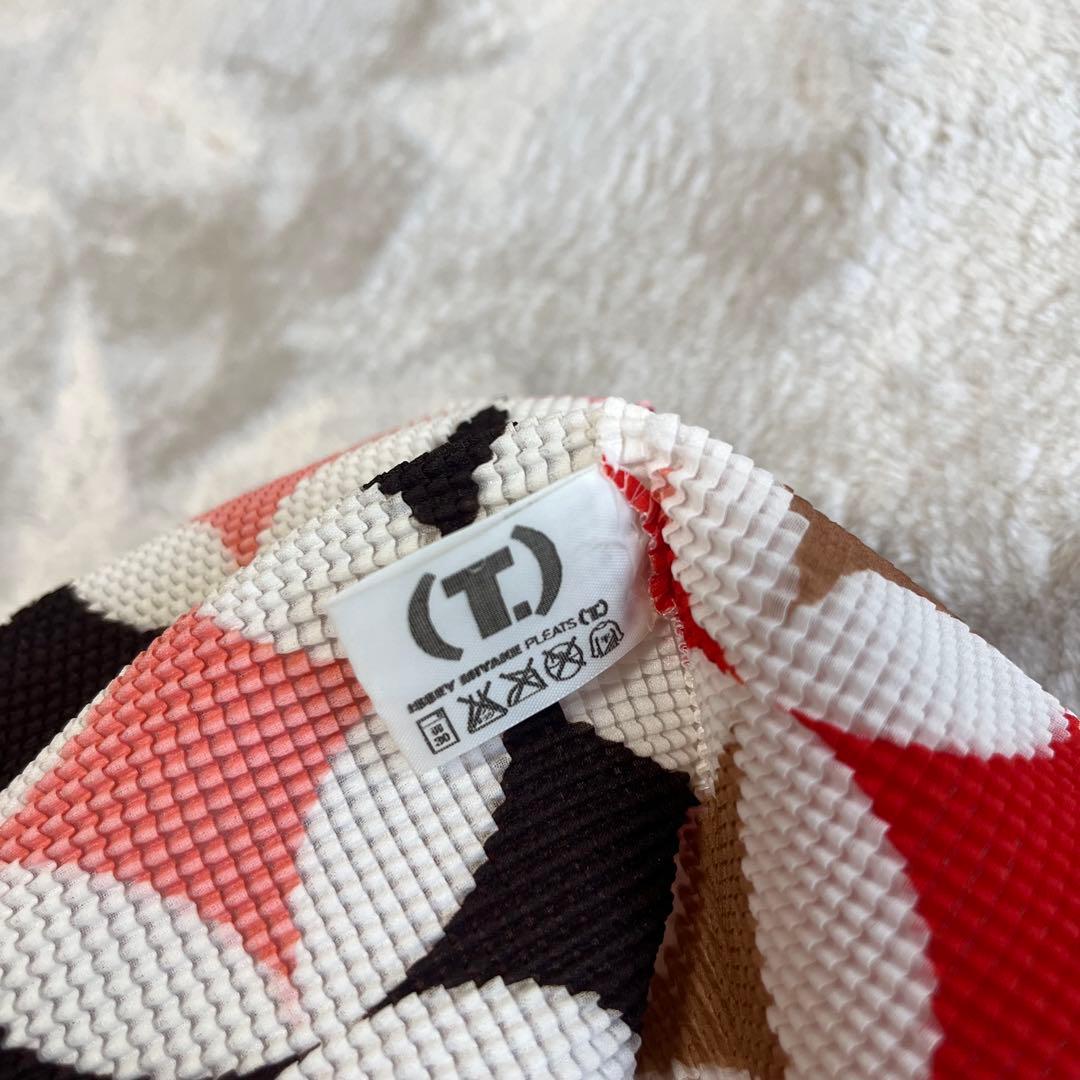 極美品　プリーツプリーズ　イッセイミヤケ　総柄　キャミソール