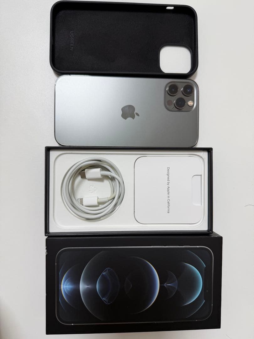 iPhone 12 Pro 256GB グラファイト 本体 美品 おまけ付き