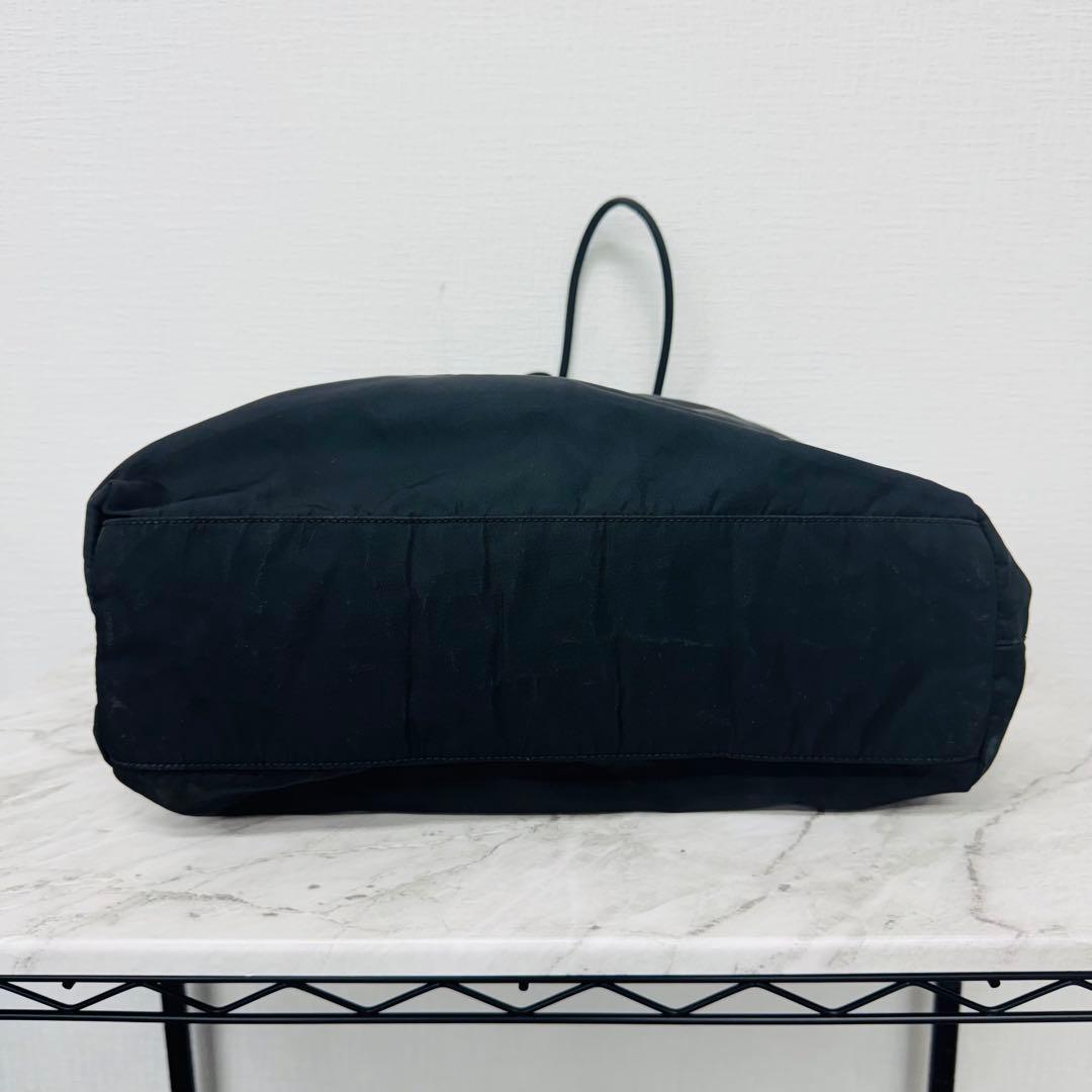 ✨PRADA✨プラダ✨ナイロン✨ロゴ✨ブラック✨トートバッグ✨