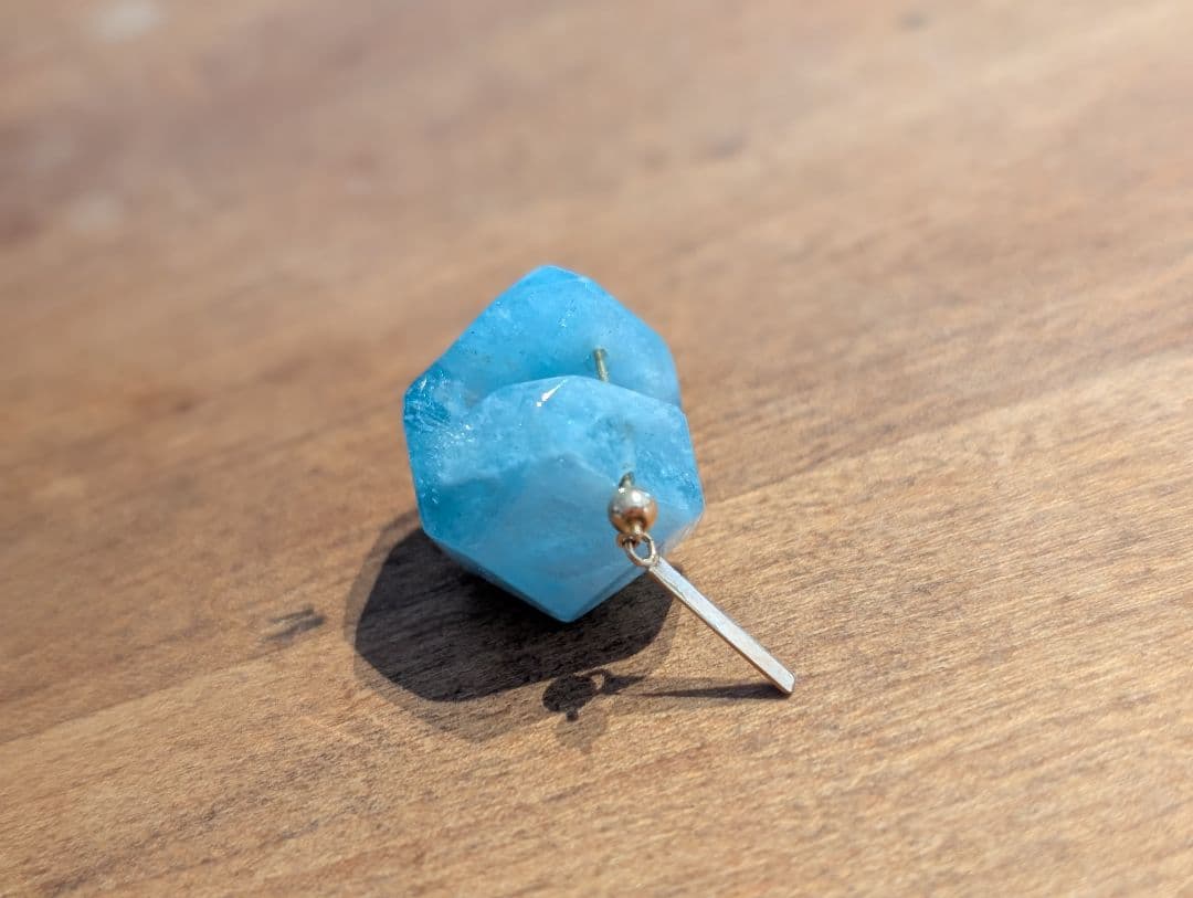 MONAKA Jewellery　モナカ　ロックピアス　アクアマリン